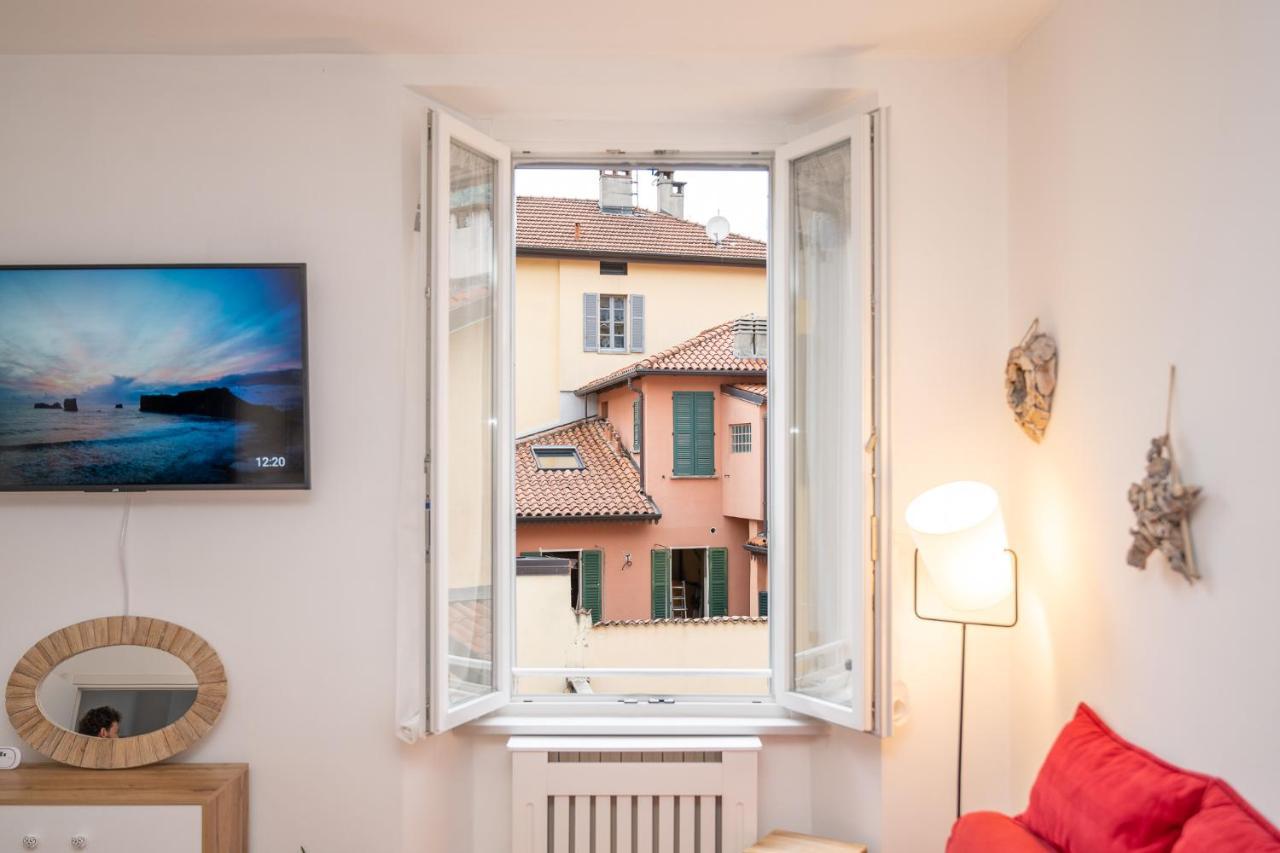 Portatorre Suite, A Charming Apartment In The Heart Of Como, Free Private Parking, Air Conditioning & More! Ngoại thất bức ảnh