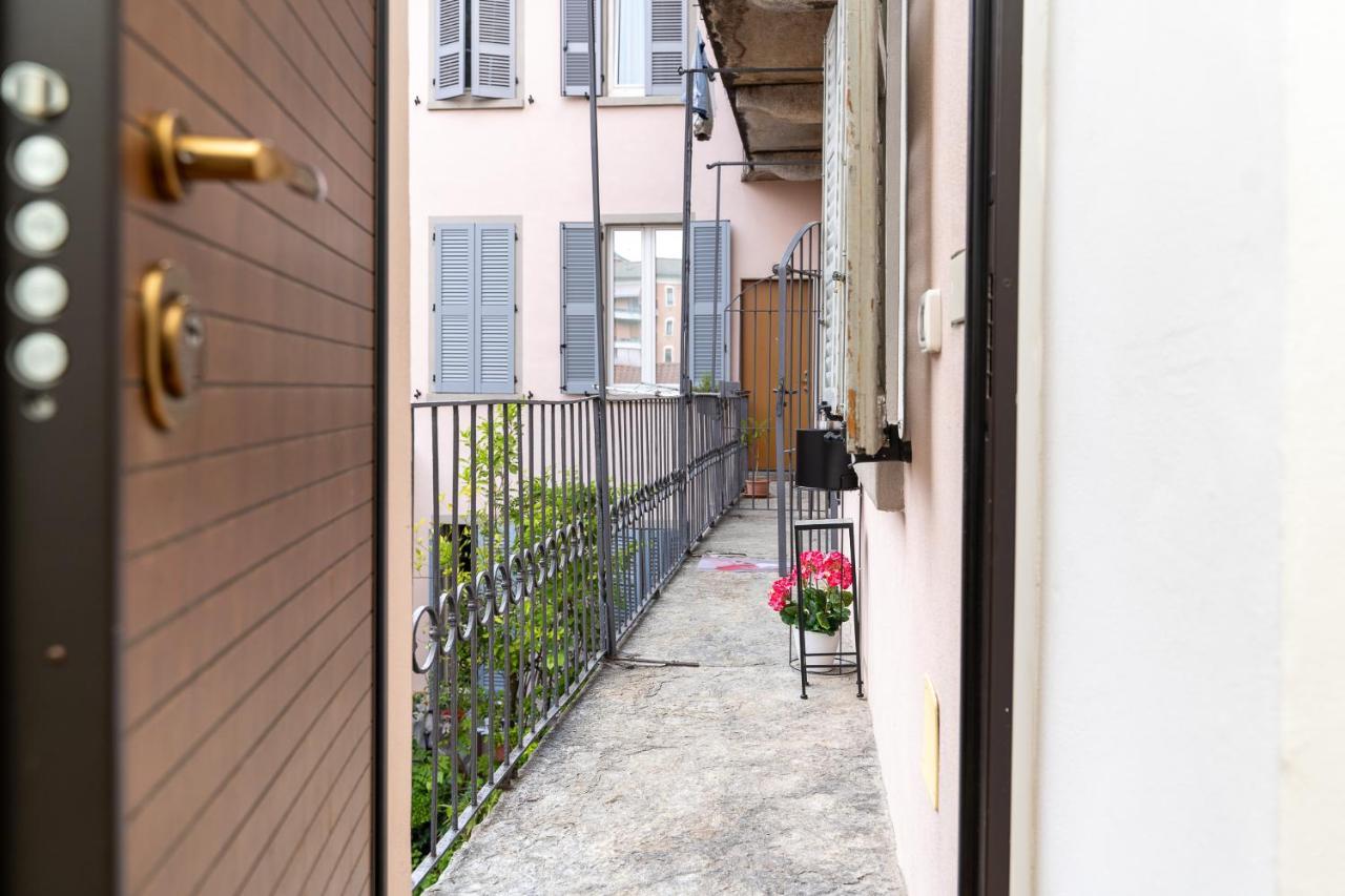 Portatorre Suite, A Charming Apartment In The Heart Of Como, Free Private Parking, Air Conditioning & More! Ngoại thất bức ảnh